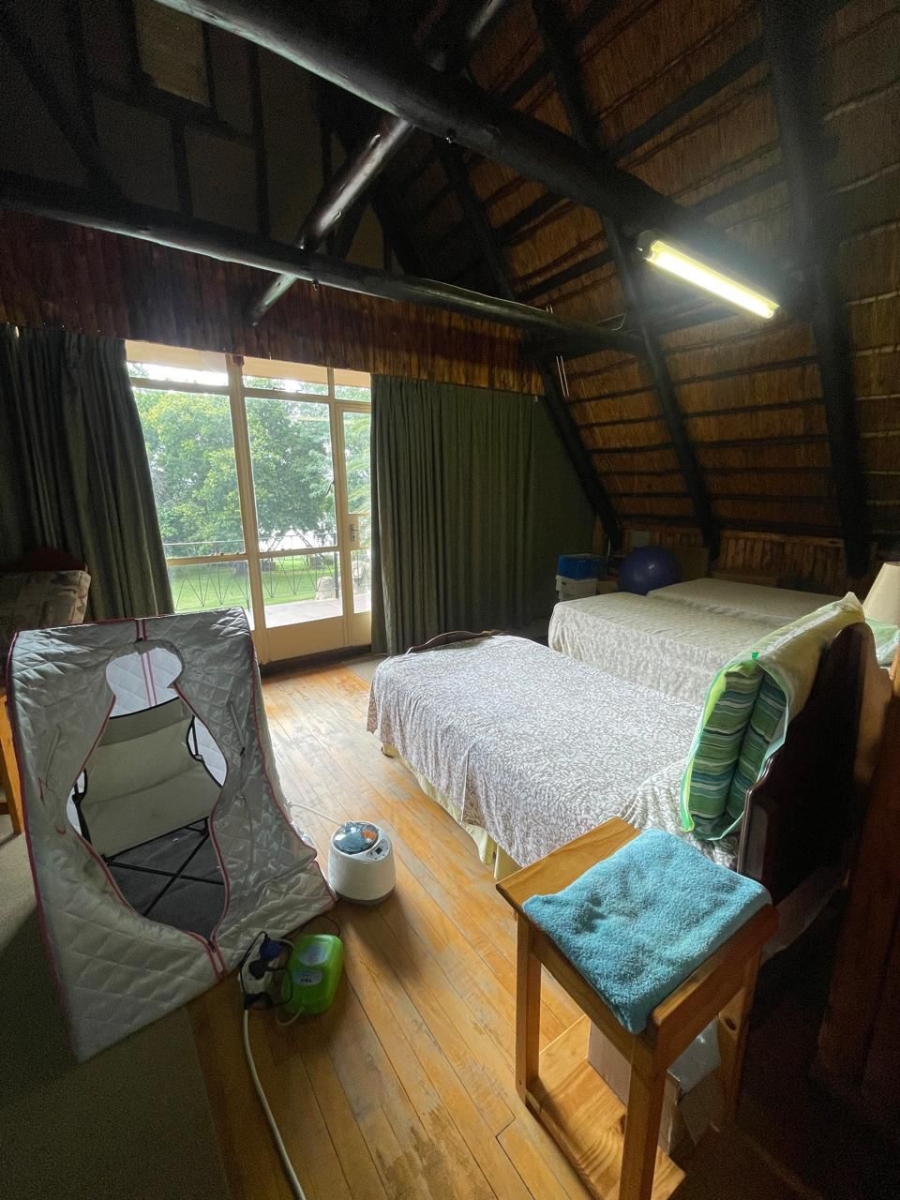 5 Bedroom Property for Sale in Christiana North West